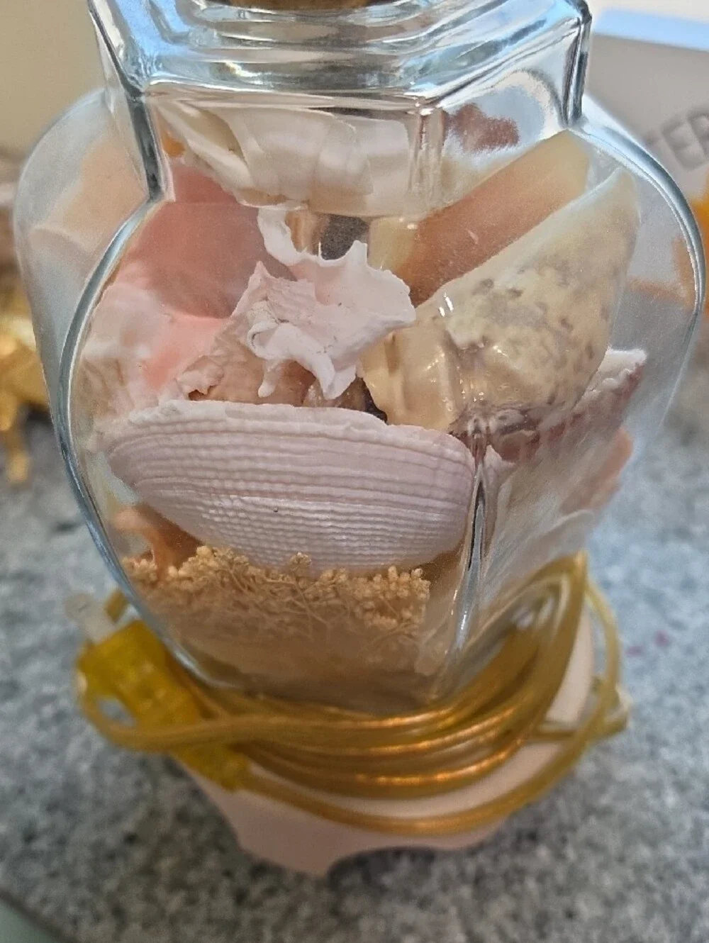 N/A decorative glass